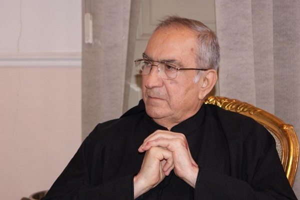 پروفسور يوسف مؤنس، اسقف لبنانی