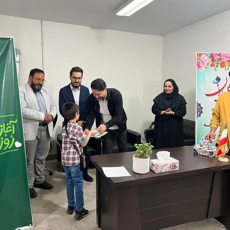 ویژه‌برنامه احیا و جشن پایان ترم دارالقرآن مرکزی منطقه دو تهران برگزار شد