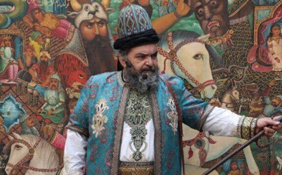 «خطبه‌خوانی» واقعه غدیر رسم نقالان شیفته علی(ع) است/ «مناقب‌خوانی» مرتبط با اهل‌بیت زهرای اطهر است و «فضائل‌خوانی» مربوط به صحابه رسول + صوت