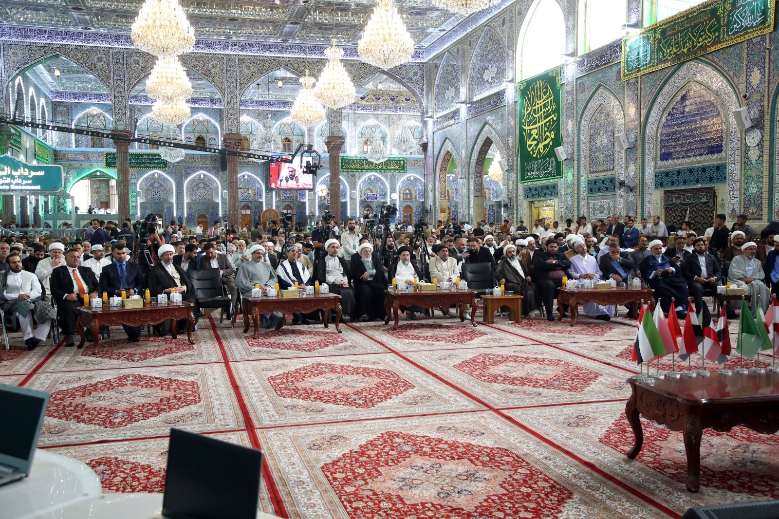 آیین افتتاحیه مسابقات بینالمللی قرآن جایزه کربلا برگزار شد آیین افتتاحیه مسابقات بینالمللی قرآن جایزه کربلا برگزار شد