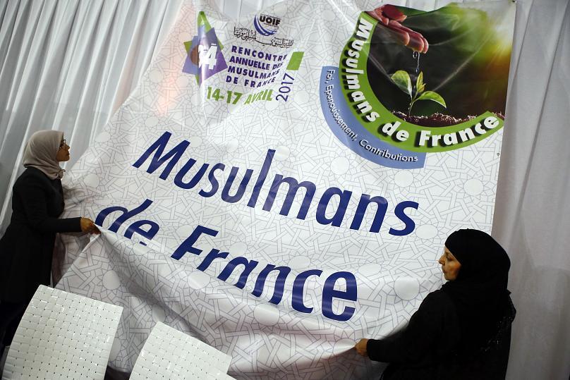 تداوم کلیشه‌های تحقیرآمیز سینمای فرانسه در به تصویر کشیدن شعائر اسلامی