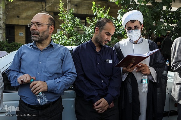 تقویت فعالیت‌های قرآنی در جامعه و هوشیاری مسئولان