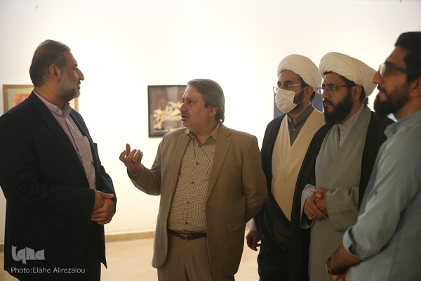 در حال تکمیل