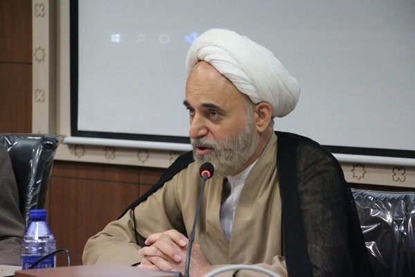 حجت‌الاسلام و المسلمین رضا برنجکار، استاد پردیس فارابی دانشگاه تهران،