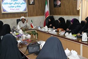 حضرت زهرا(س) الگوی تربیت اسلامی هستند