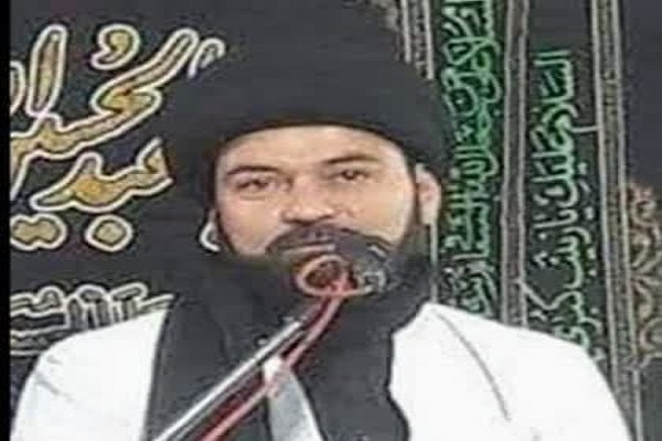 عَلم عزای سید و سالار شهیدان در شهر آنتاناناریوو ماداگاسکار برافراشته شد