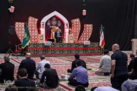 عزاداران حسینی در حرم شاهچراغ(ع)