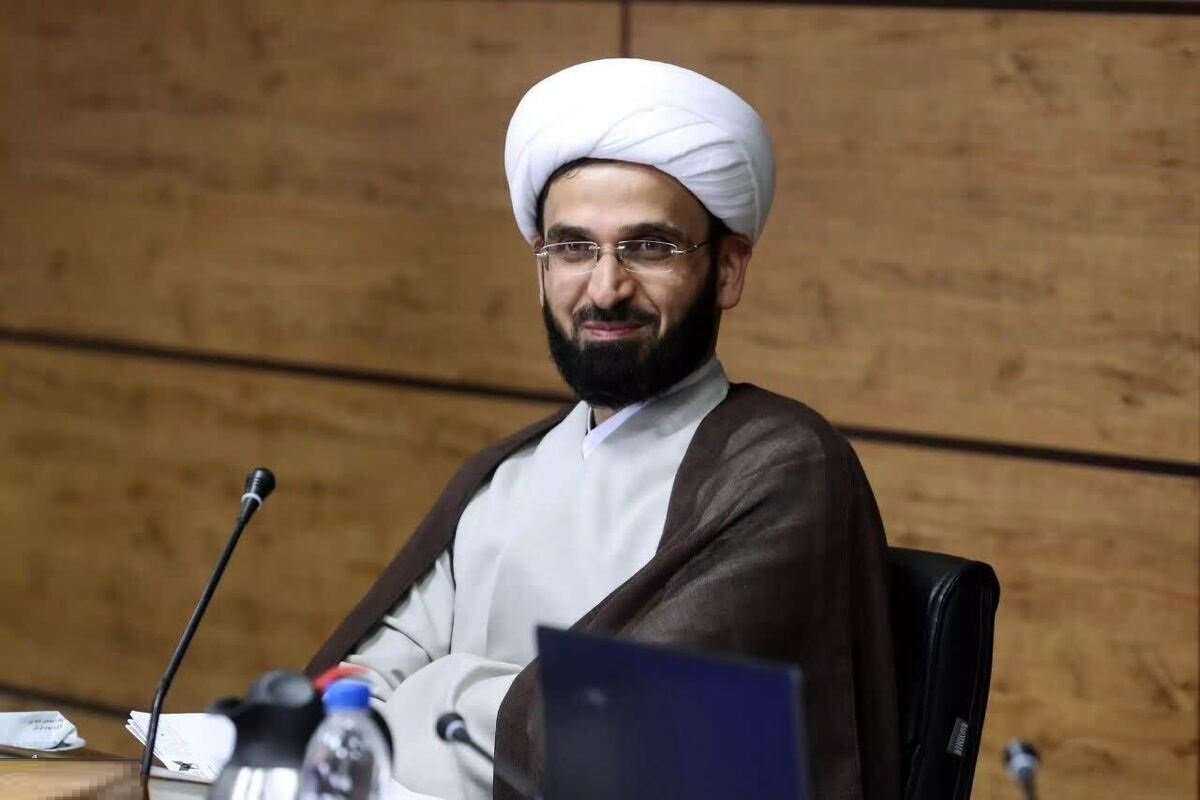 چالش جذب مدرس انس با قرآن در دانشگاه آزاد و کمبود شدید استاد برای ۳ هزار کلاس قرآن چالش جذب مدرس انس با قرآن در دانشگاه آزاد و کمبود شدید استاد برای ۳ هزار کلاس قرآن