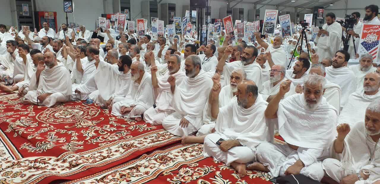 طنین شعارهای برائت از مشرکان زائران ایرانی در عرفات