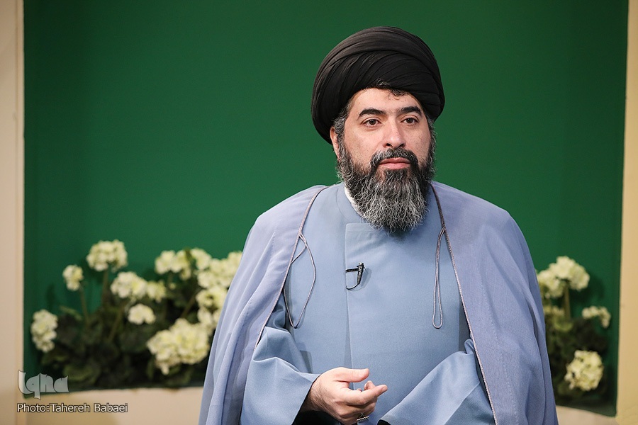 سید حسین خادمیان