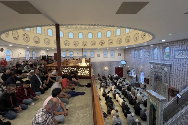 نماز عید قربان در سرتاسر جهان