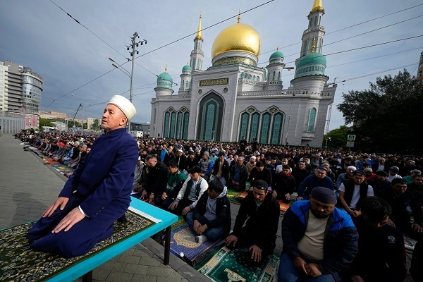 نماز عید قربان در سرتاسر جهان