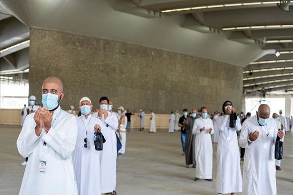 ساعات پایانی حج در منا  // اماده