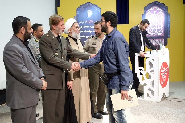 تجلیل از اصحاب رسانه