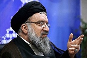 اردوگاه ولایت‌فقیه همان اردوگاه سیدالشهداء(ع) است