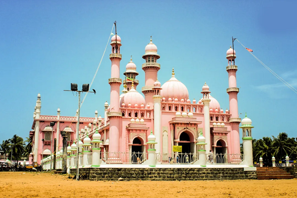 نگاهی به 9 مسجد زیبا و بزرگ هند