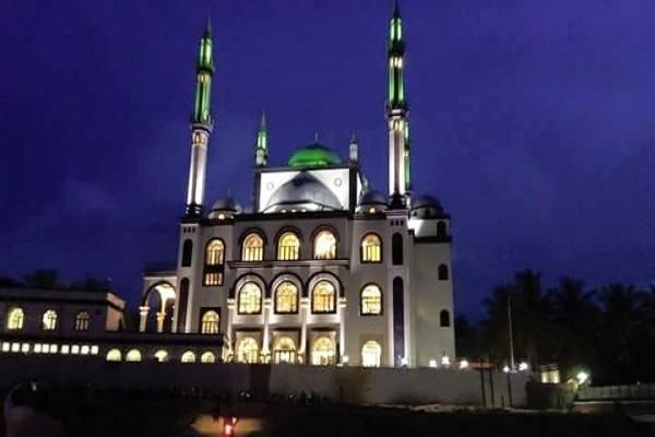 نگاهی به 9 مسجد زیبا و بزرگ هند