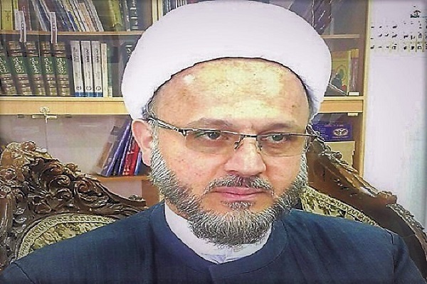 امام سجاد(ع) با صحیفه نشان داد دین از سیاست جدا نیست