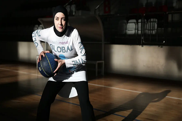 ورزشکاران بزرگ مسلمان در دنیای ورزش چه کسانی هستند؟