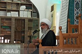 جامعه ایمانی انیس و عامل به دستورات قرآن کریم است