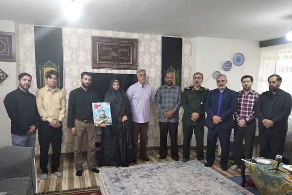 دیدار با خانواده شهید رضایی