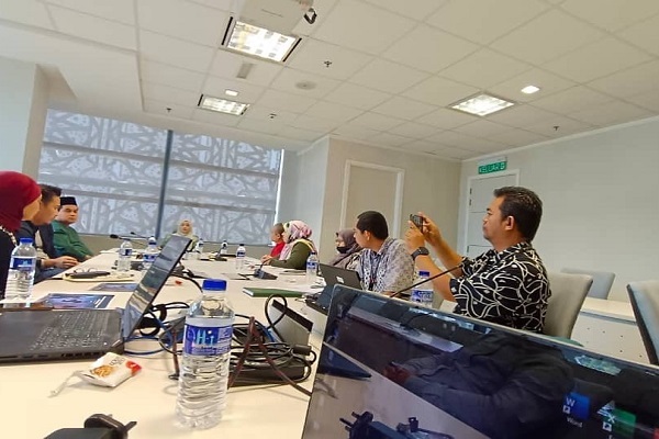 حال و هوای مسابقات بینالمللی قرآن مالزی در آستانه افتتاحیه + فیلم و عکس حال و هوای مسابقات بینالمللی قرآن مالزی در آستانه افتتاحیه + فیلم و عکس