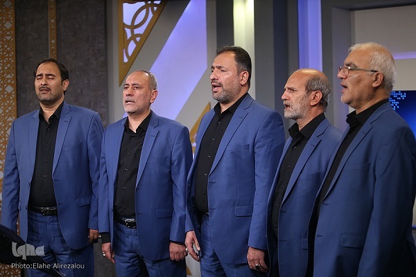 اجرای گروه تواشیح قدر در استودیو مبین ایکنا + فیلم اجرای گروه تواشیح قدر در استودیو مبین ایکنا + فیلم