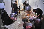 عکس | پخت غذای نذری روز عاشورا در اهواز