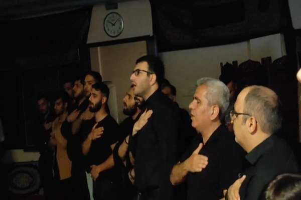 برگزاری مراسم شب عاشورا در سفارت ایران در بلاروس + عکس