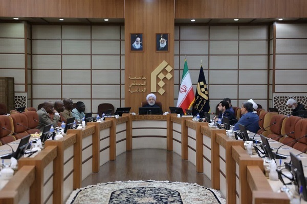 علی عباسی، رئیس جامعةالمصطفی العالمیه