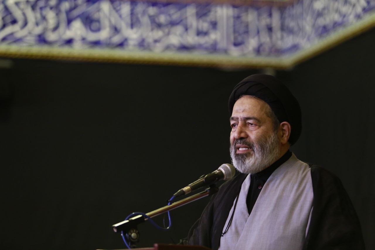 گردهمایی اربعین فرصتی برای نشر معارف دین است