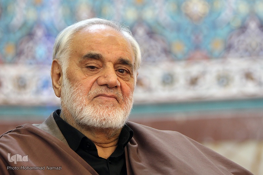 فیلم | در خانه امام حسین(ع) را که زدی در خانه دیگر را نزن!