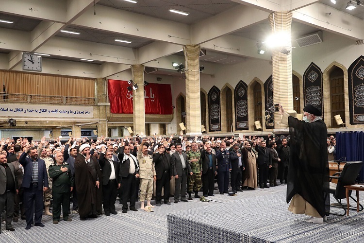 هزاران نفر از مردم سیستان و بلوچستان و خراسان جنوبی با رهبر انقلاب دیدار می‌کنند