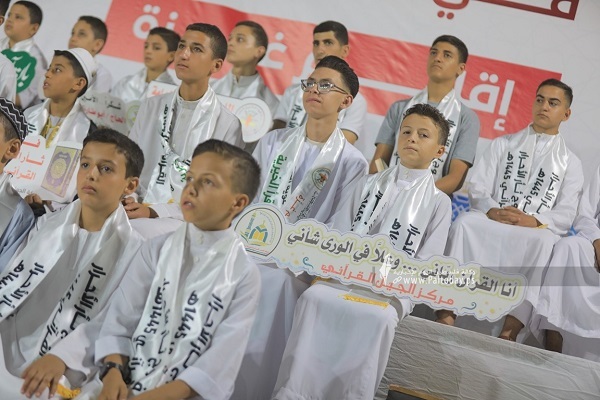 تکریم حافظان قرآن در غزه + عکس