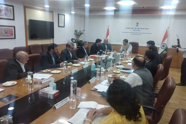 دیدار رییس دانشگاه عالی دفاع ملی از مرکز مطالعات راهبردی نیروی هوایی هند دیدار رییس دانشگاه عالی دفاع ملی از مرکز مطالعات راهبردی نیروی هوایی هند