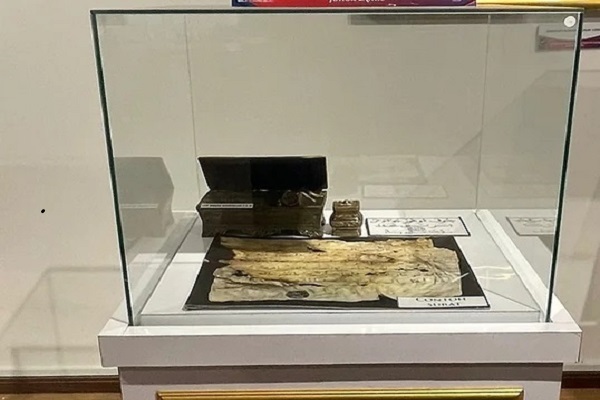 برپایی نمایشگاه سیره پیامبر(ص) در اونتاریوی کانادا برپایی نمایشگاه سیره پیامبر(ص) در اونتاریوی کانادا