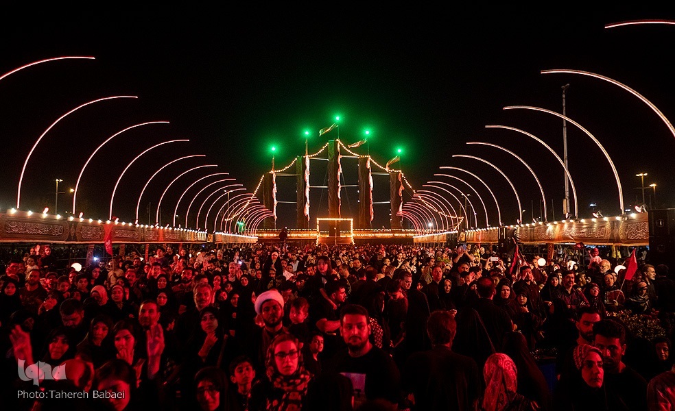زائران اربعین از «محرمشهر» راهی کربلا شدند زائران اربعین از «محرمشهر» راهی کربلا شدند