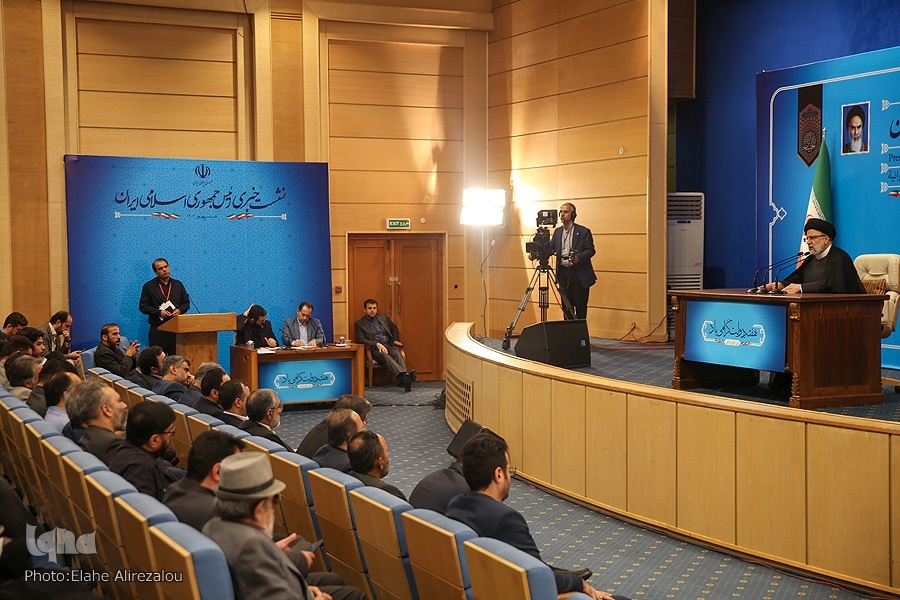 نشست خبری رئیس‌جمهور به مناسبت هفته دولت