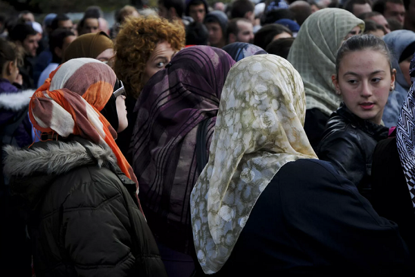 در اروپا پوشیدن لباس مذهبی در کلاس چه قوانینی دارد؟