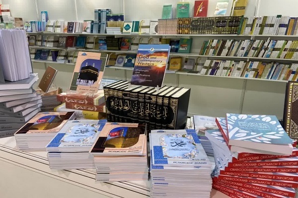 با بیش از ۲۵۰ اثر در نمایشگاه کتاب روسیه حضور پیدا کرده‌ایم