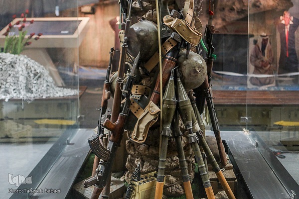 بهای حفظ «استقلال»، استمرار انقلاب و مقاومت است / فرهنگ مقاومت توسط مردم ایجاد می‌شود نه قانونگذار + فیلم