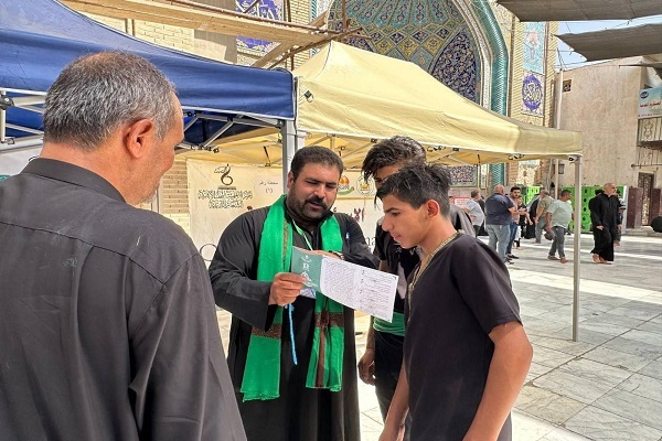 اجرای طرح آموزش صحیحخوانی قرآن کریم برای زائران امام سامراء + عکس اجرای طرح آموزش صحیحخوانی قرآن کریم برای زائران امام سامراء + عکس