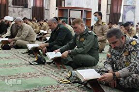 محفل انس با قرآن یگان‌های نظامی در مسجدالنبی(ص) برپا شد + عکس