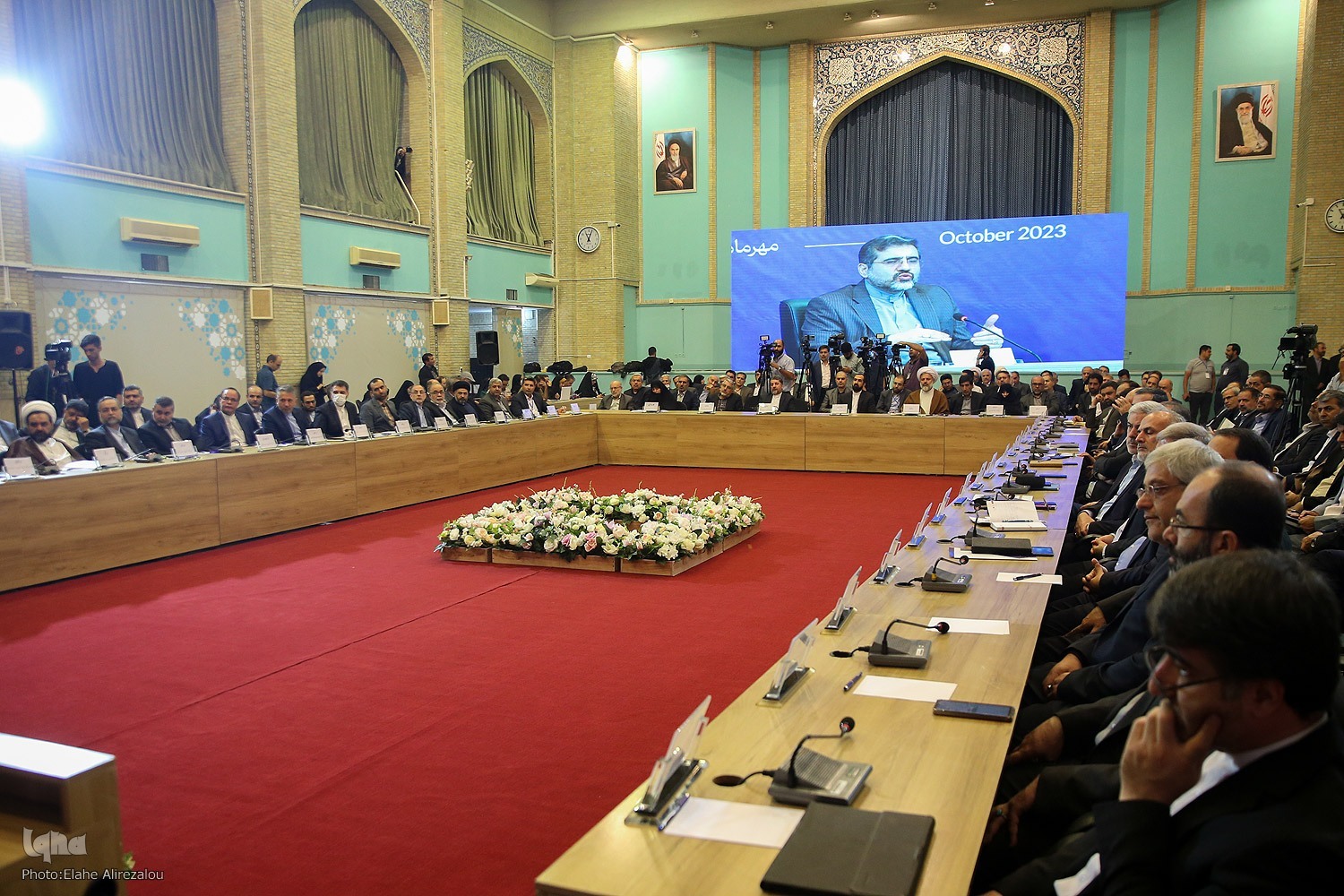 طلایی‌ترین زمان ارتقای فعالیت‌های فرهنگی در خارج از کشور است