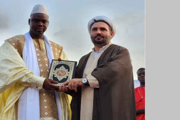 تقدیر از خدمات قرآنی جامعه‌المصطفی در کشور مالی + عکس و فیلم