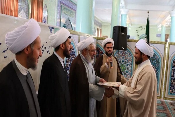 مدیر مدرسه علمیه رسول اکرم(ص) تکاب معرفی شد