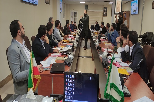 آغاز آموزش‌های عملی دوره آموزش تربیت مجریان معارفی + فیلم و عکس