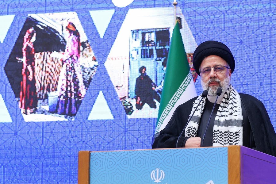 حجت‌الاسلام رئیسی در همایش تجلیل از دستاوردها و تکریم فعالان نظام بهداشت