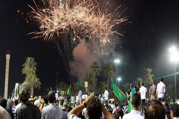 جمعه/آیینهای بزرگداشت میلاد نبی(ص) در کشورهای مختلف اسلامی جمعه/آیینهای بزرگداشت میلاد نبی(ص) در کشورهای مختلف اسلامی