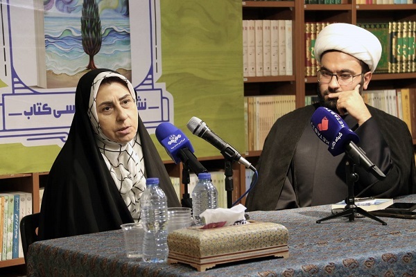 خلق رمان با محور معصوم؛ نیازمند مشاوره کلامی، تاریخی و فلسفی است